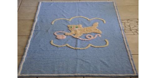 Vintage All Cotton Chenille Baby Bedspread With Kitten